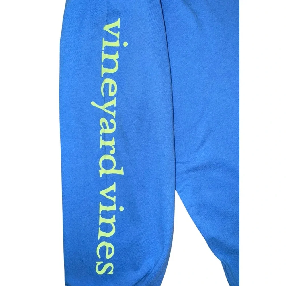Vineyard Vines